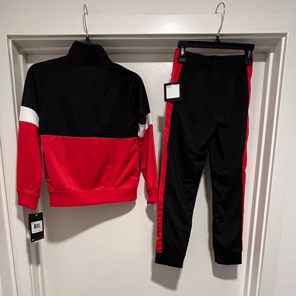 NIKE 2-PC RED/BLACK JOGGER SET SIZE 7 - Picture 5 of 12